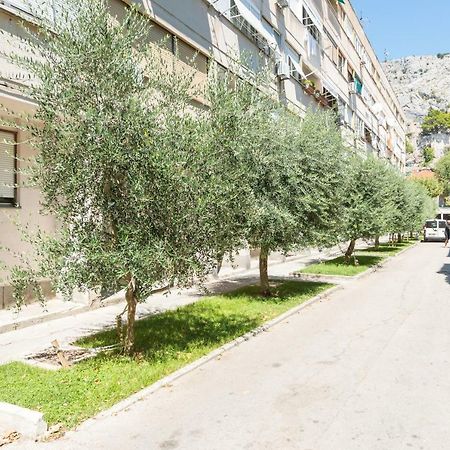 Appartement Kate à Omiš Extérieur photo