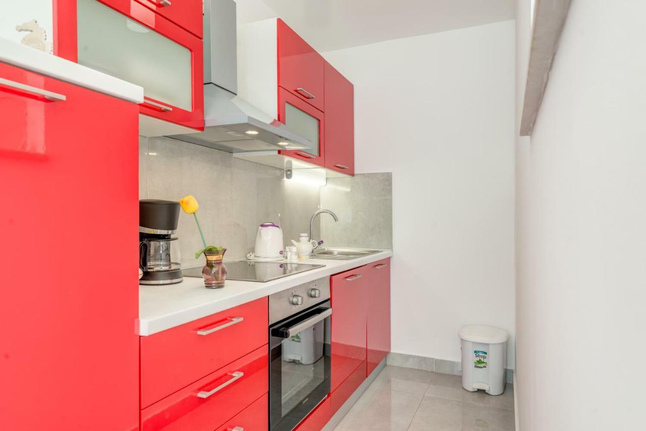 Appartement Kate à Omiš Extérieur photo