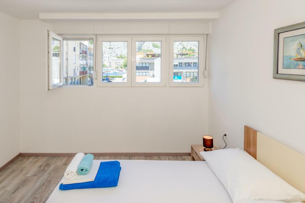 Appartement Kate à Omiš Extérieur photo