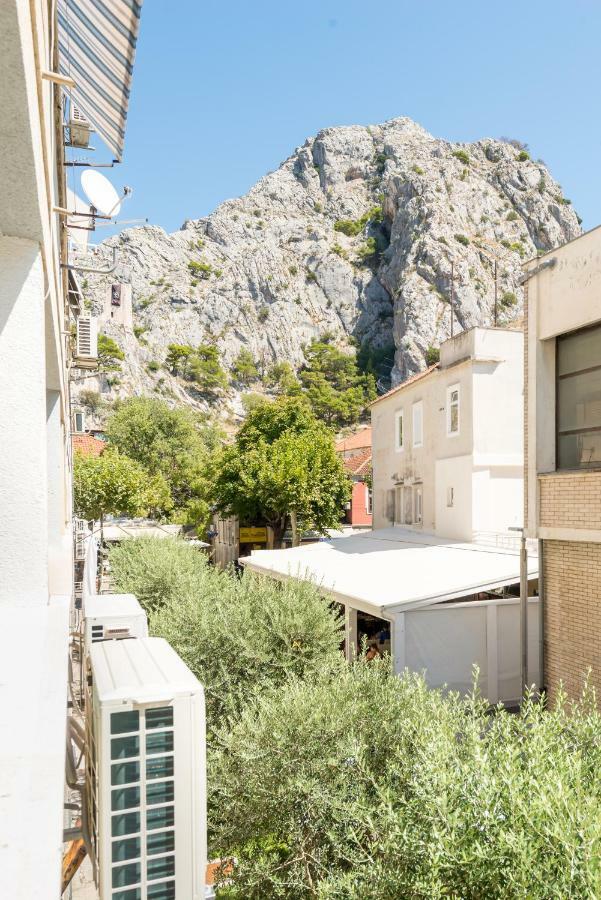 Appartement Kate à Omiš Extérieur photo